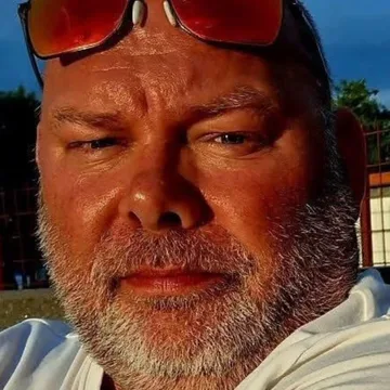 Mike Larsen